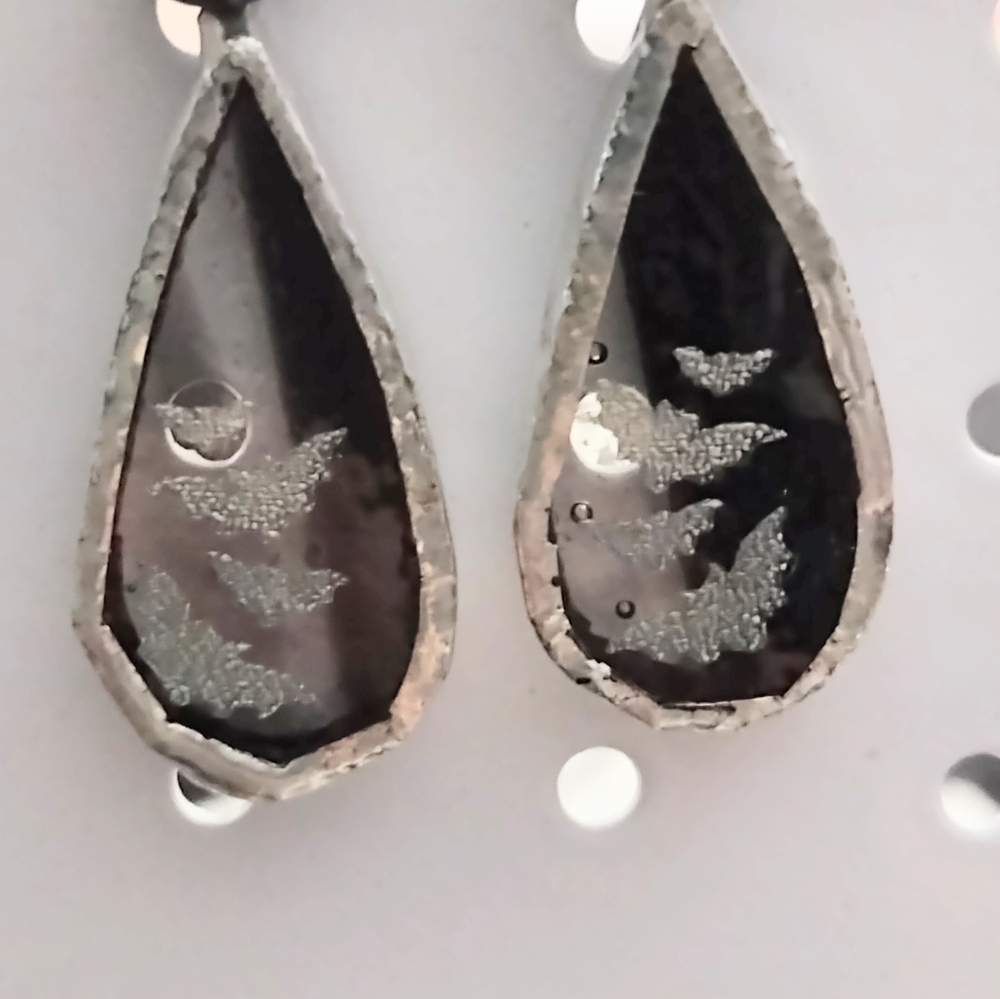 Bat drop earrings - Picture 2 of 2